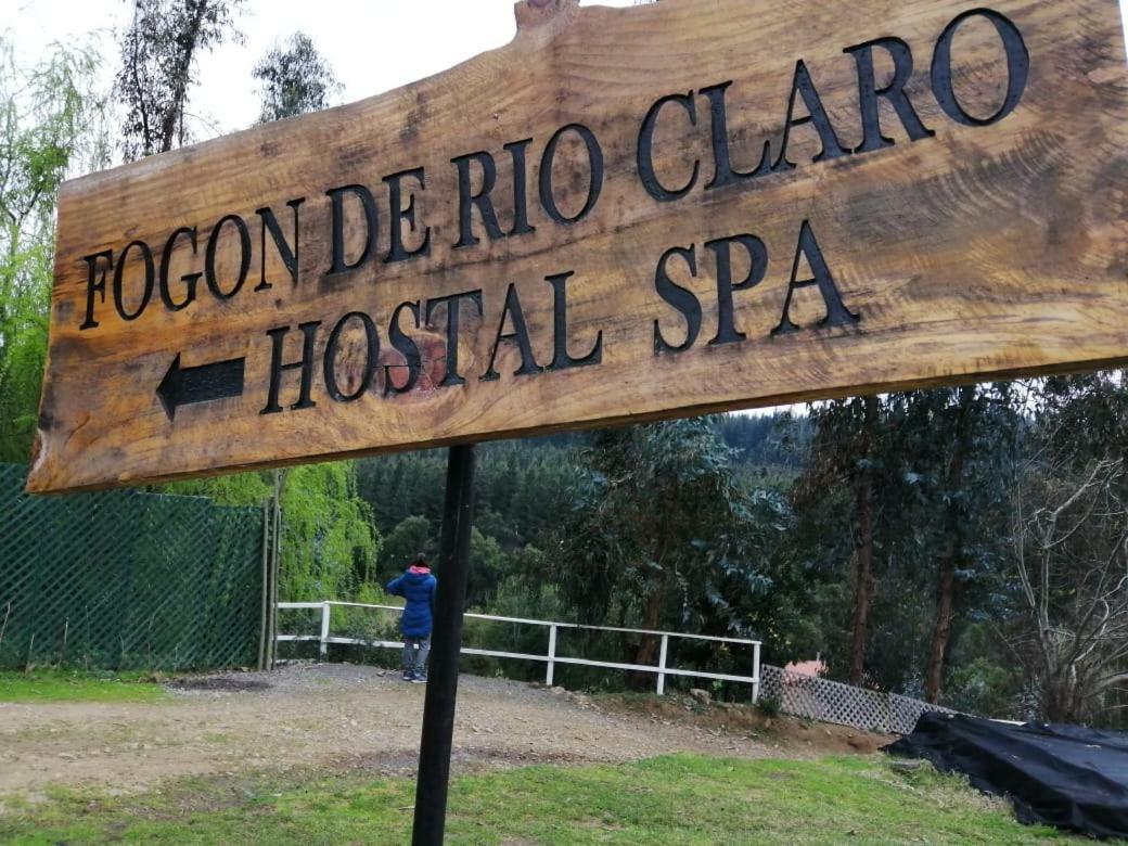 El Fogon De Rio Claro Hotel Exterior photo